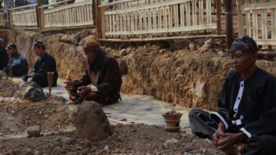 Bupati Sragen,Kabupaten Sragen,Bupati Klaten Ziarah ,