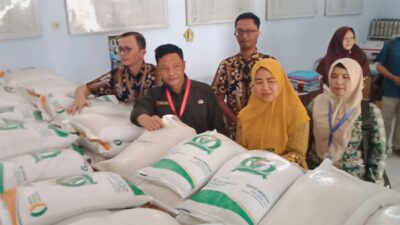 Bantuan Pangan Terkena Ulat, Bulog Gerak Cepat Ganti Beras Berkualitas