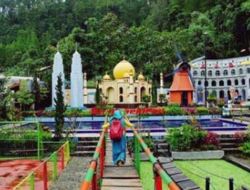 Menelusuri Destinasi Wisata Populer di Karanganyar, Nomor 4 Sayang Jika Terlewatkan