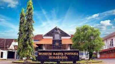 Wisata Edukasi Museum Radya Pustaka Surakarta, Museum Tertua di Indonesia