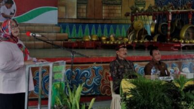 Bupati Sragen Yuni Kunjungi SMAN 1 Gondang, Berikan Materi Wasawan Kebangsaan