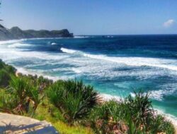 Inilah Pantai di Wonogiri Yang Menyuguhkan Hamparan Pasir Yang Lembut