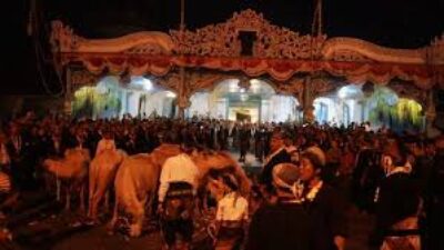 WARISAN BUDAYA - Tradisi budaya warisan Keraton Surakarta.