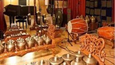 GAMELAN - Fakta menarik gamelan Solo yang masih eksis sampai sekarang.