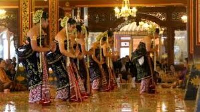 tari bedhaya ketawang- Menelisik Cerita Di Balik Tari Bedhaya Ketawang, Mengenal Sejarah dan Makna Filosofis T