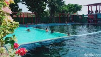 Menjelajahi Keindahan Wisata Umbul Jolotundo, Mata Air Hits untuk Terapi