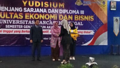 Lulusan FEB UPS Dibekali Berbagai Macam Keahlian