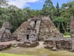 Mengenal Wisata Candi Sukuh Karanganyar, Ada Fakta Unik Dibalik Pesona Keindahannya