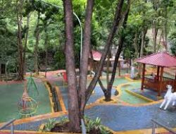 Menikmati Wisata Pemandian Air Panas Bayanan, Bisa Bikin Awet Muda