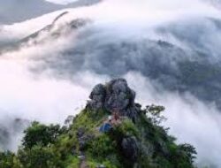 Bukit Cumbri Wonogiri Negeri Atas Awan, Tempat Favorit Bagi Para Petualang Alam