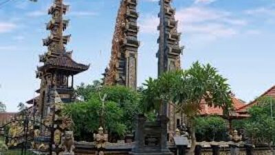 Pura Pemacekan Karanganyar Keindahan Pura Ala Bali di Lereng Gunung Lawu