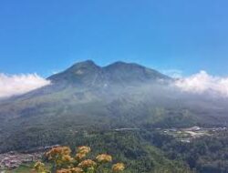 Wisata Bukit Mongkrang, Pesona Alam Yang Memanjakan Mata dan Surga Tersembunyi di Tawangmangu