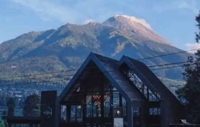 Kafe di Boyolali yang menawarkan view pemandangan gunung Merapi