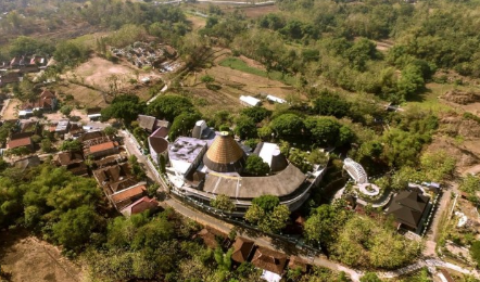 Desa wisata Sangiran di sragen menyimpan banyak benda purbakala