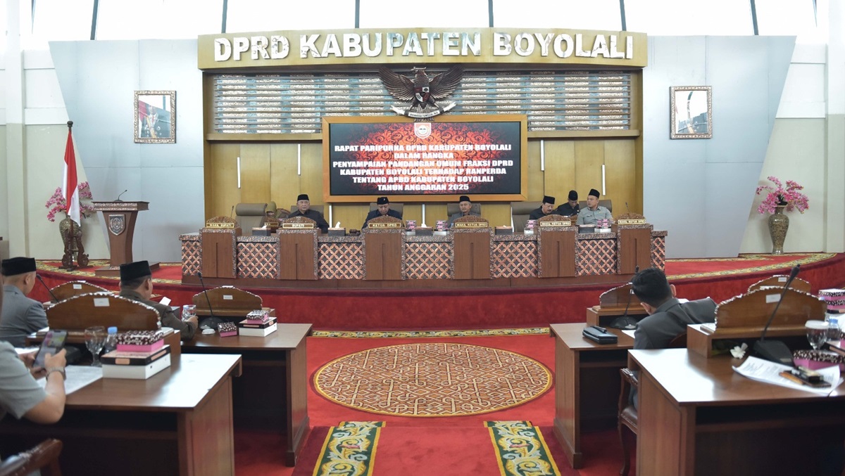 Rapat Paripurna DPRD Boyolali di Ruang Rapat Paripurna S. Paryanto pada Jumat, 18 Oktober 2024.