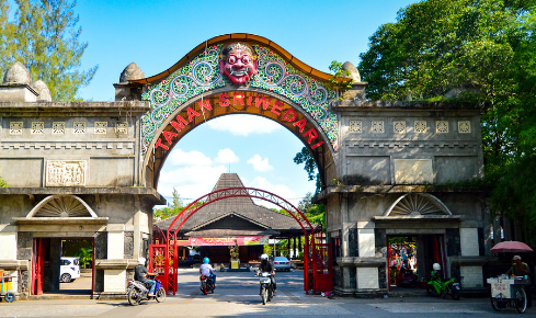 Obyek wisata di Solo yang paling banyak dikunjungi