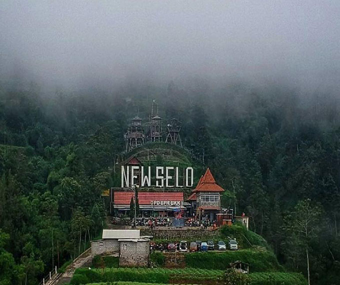 New Selo merupakan panorama alam yang terletak di Boyolali.