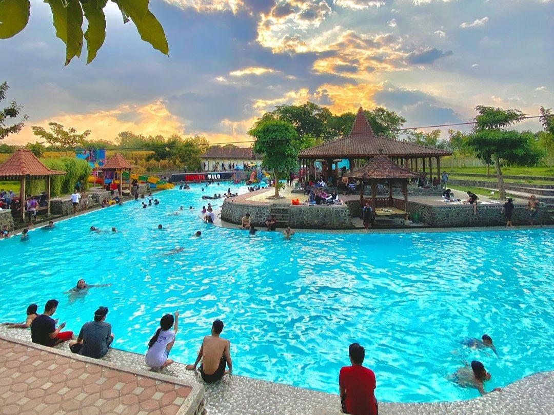 Umbul Kemanten merupakan sumber mata air yang sangat melegenda di Klaten.