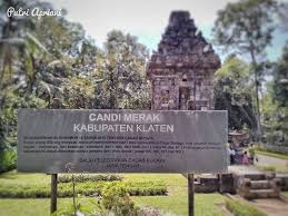 Candi merak sejarah dan keunikan relief.
