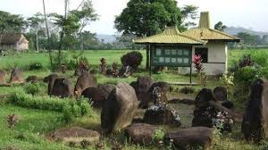 Situs Watu Kandang Budaya Megalitik Tua, Wisata Prasejarah di Karanganyar!