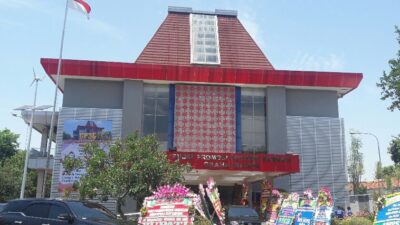 Gedung Pusat Promosi Potensi Daerah Ghara Wijaya, Fasilitas Penting di Sukoharjo