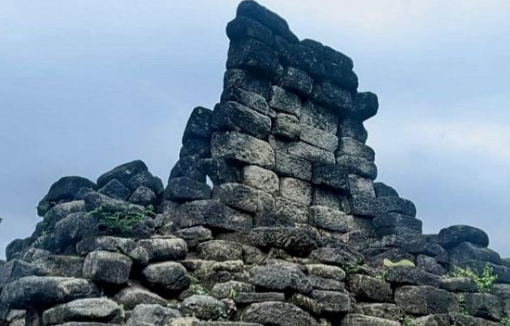 Candi Sirih Sukoharjo di jaga oleh ratu cantik