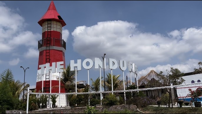 Honduras Hills adalah salah satu destinasi wisata yang baru di Klaten dan kini menjadi daya tarik wisatawan.