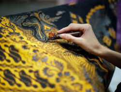 Sejarah Batik Solo Ciri Khas dan Motif, Pusaka Budaya Penuh Makna