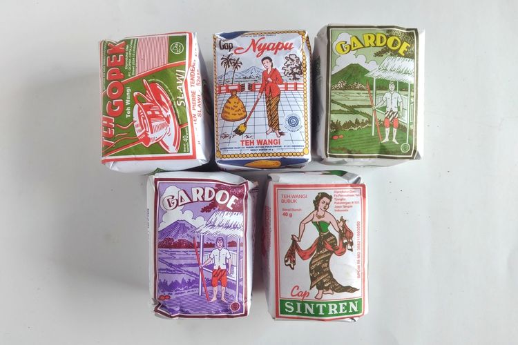 Teh Racikan Solo merupakan perpaduan dari bahan-bahan khusus yang memiliki cita rasa yang unik.