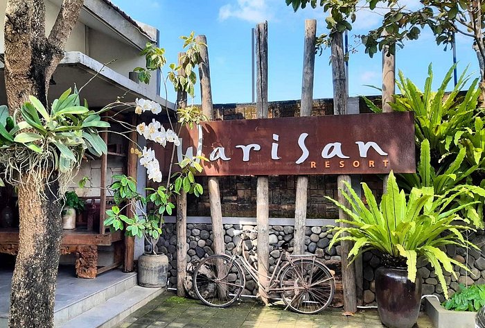 Warisan Heritage Boutique Solo adalah butik dan hotel eksklusif di Kota Solo dengan konsep jawa yang kental.