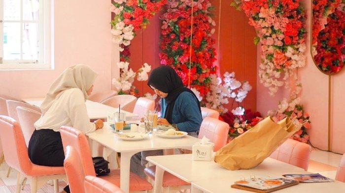 Butler Coffee Boutique mengusung konsep modern dengan sentuhan yang unik.