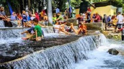 Waterpark Panorama Boyolali murah meriah.