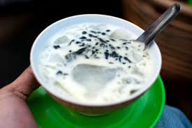 Minuman khas Solo jajanan legendaris.