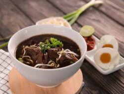 Kuliner Malam di Surakarta yang Layak untuk Dicicipi