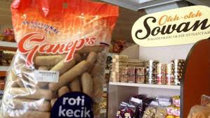 Toko Roti Ganep Solo menjaga tradisi dan kualitas.