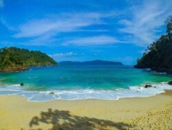 Pantai di Wonogiri ini Punya Pesona yang Menakjubkan