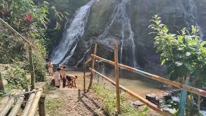 Objek Wisata Air Terjun Sewawar Sedinding di Satu Lokasi.