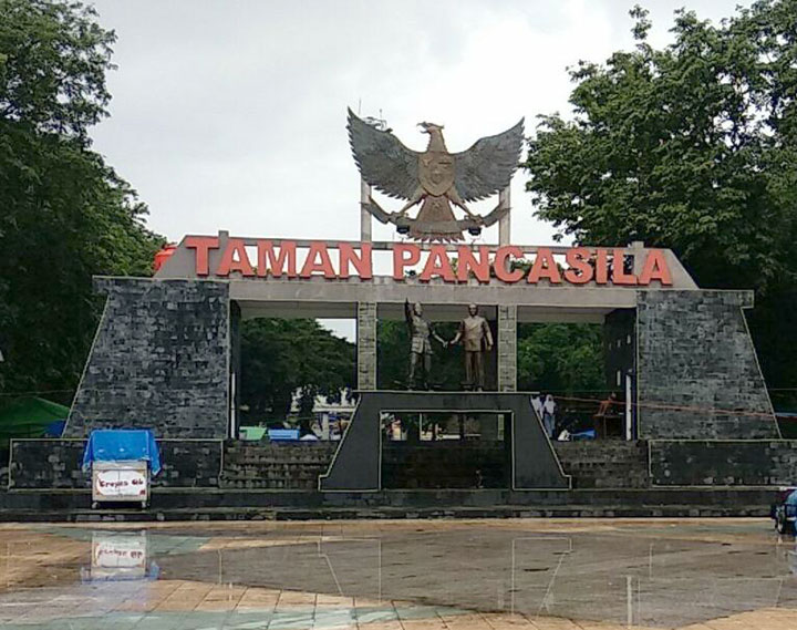 Taman Pancasila menjadi salah satu ikon penting yang memiliki perpaduan antara nilai sejarah dan estetika.