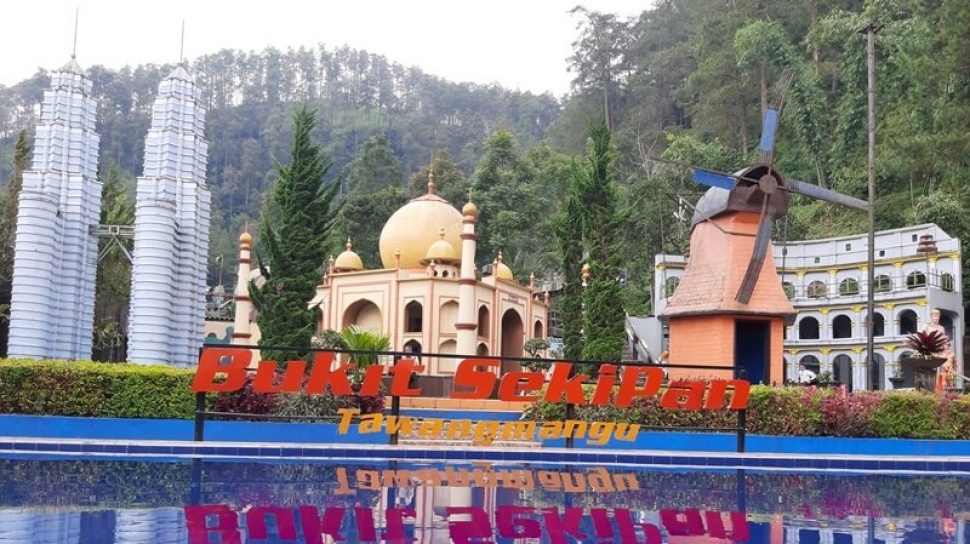 Bukit Sekipan menjadi destinasi wisata sekaligus edukasi yang sangat populer di Karanaganyar.