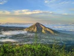 Wisata Gunung Andong Samudera Punya Awan Eksotis, Pemandangan Bak di Luar Negeri
