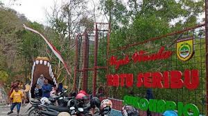 Objek Batu Seribu menikmati kesejukan alam khas yang kaya pesona di Sukoharjo.