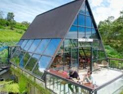 Argo Loro Kopi Kenyamanan di Kafe Kekinian, Kuliner di Hamparan Perbukitan