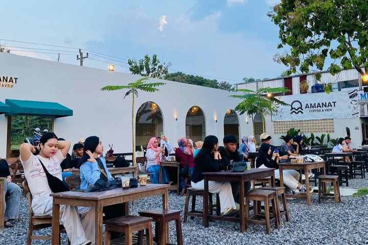 Amanat Coffee tempat nongkrong di Boyolali dengan konsep yang unik dan menu yang berkualitas.