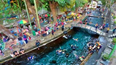 Umbul Cokro, Pesona Wisata Air Alami di Jawa Tengah
