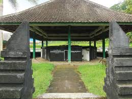 Sapta Tirta Pablengan tujuh mata air.