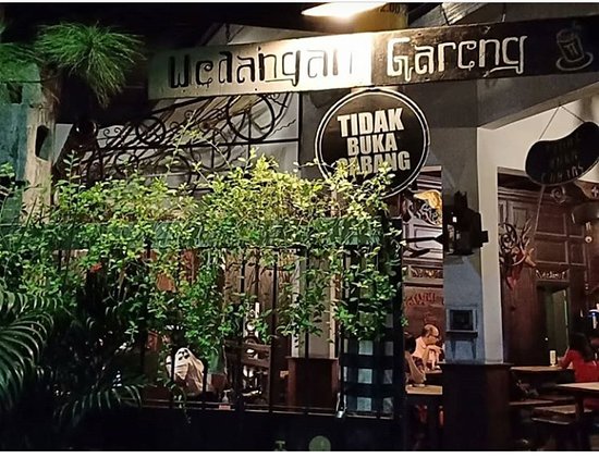 Wedangan Gareng terkenal dengan tradisi kuliner yang kaya dan beragam.