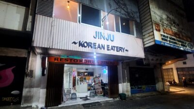 Jinju Korean Eatery menjadi pilihan kuliner dengan cita rasa khas korea dan harga yang bersahabat.
