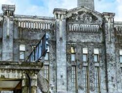 Jalan-Jalan ke Bangunan Kastil Eropa di Solo Yang Rasa Eropa, Bekas Pabrik Gula Disulap Jadi Wisata