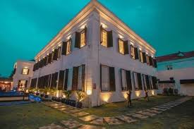 Inilah wisata bangunan khas eropa berusia lebih dari seabad di Solo.