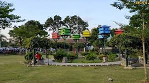 Hutan Kota Gergunung menjadi pilihan utama melepaskan penat di pusat kota Klaten.